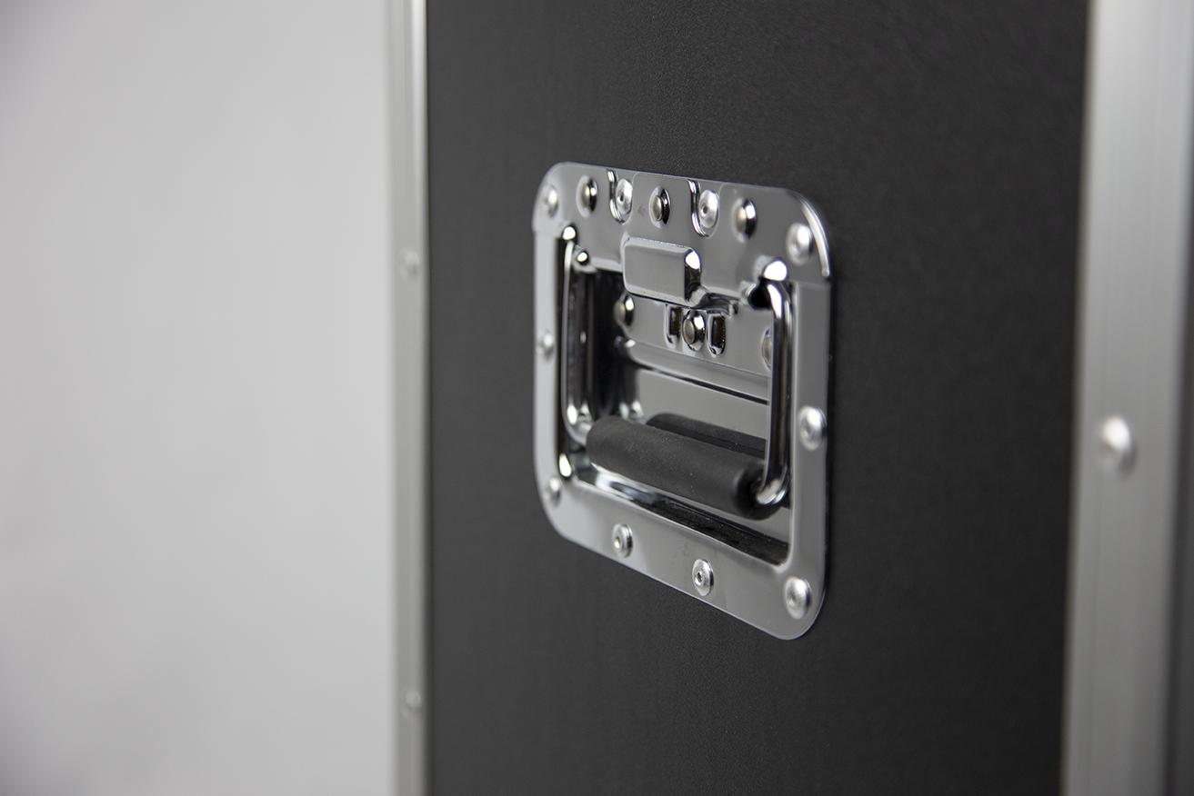 Maniac 3D™ Custom Roadcase